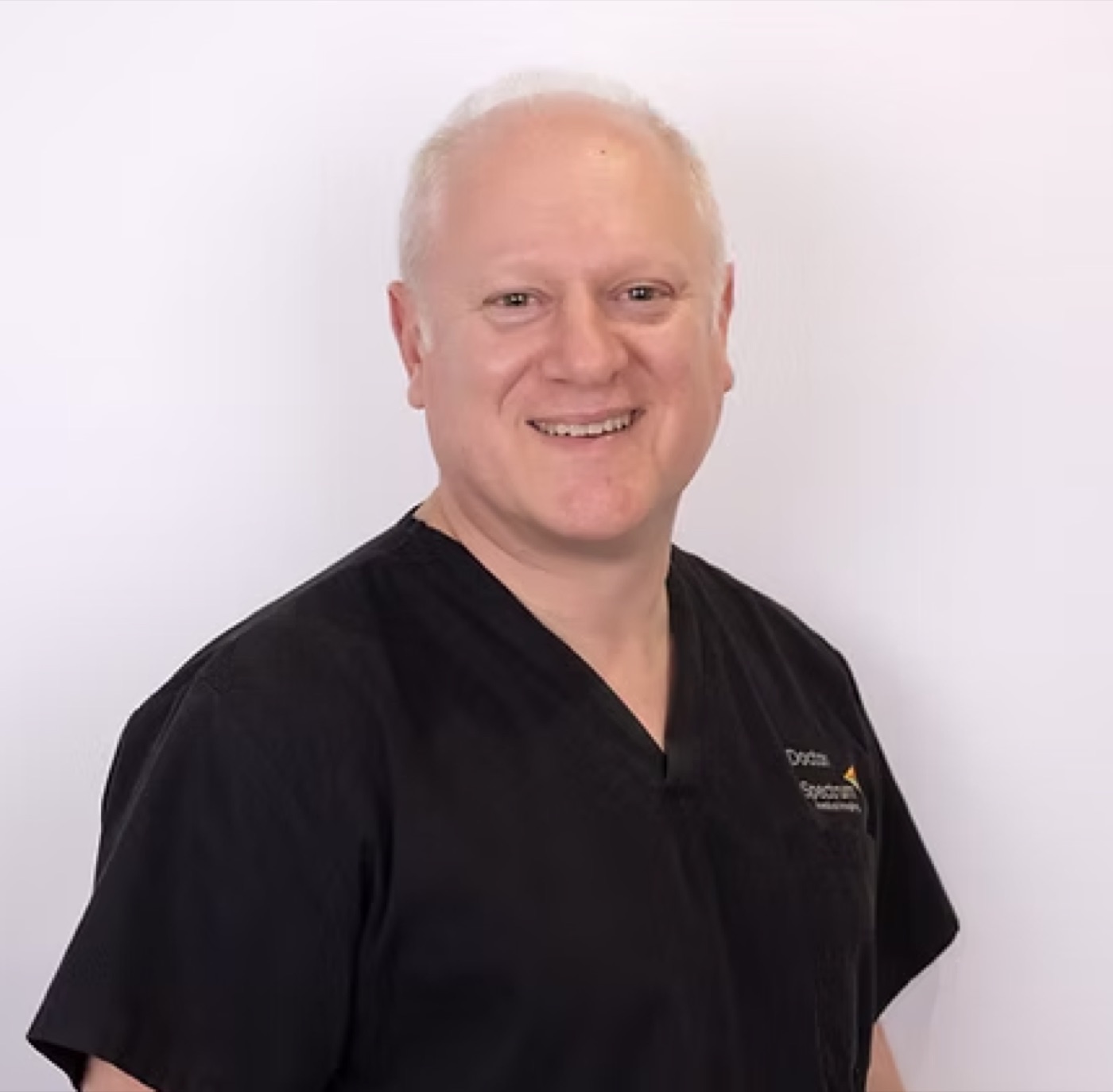 Portrait of Dr Ryan Rudolph